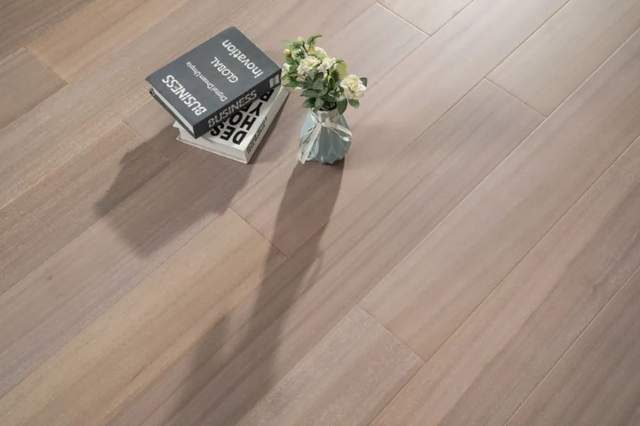 西非的木中瑰宝 安信达比马地板，为家居注入自然新风景